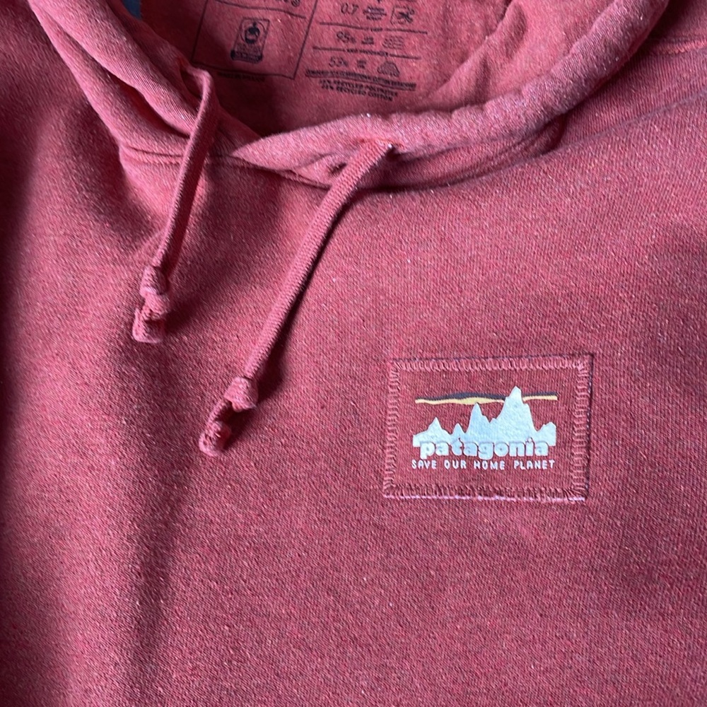 Patagonia Red Hoodie - Picture 4 of 7